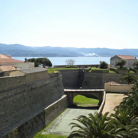 Hotel San Carlu Citadelle Ajaccio (Corsica)