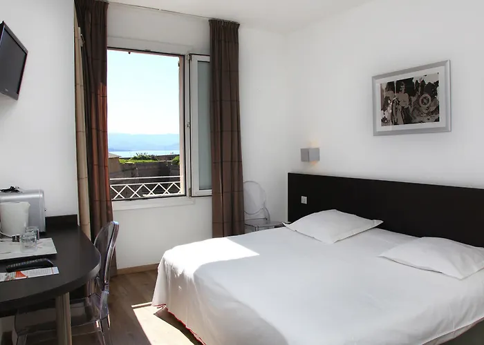 Hotel San Carlu Citadelle 4*