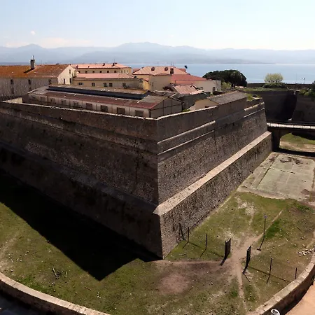 Ξενοδοχείο San Carlu Citadelle 4*
