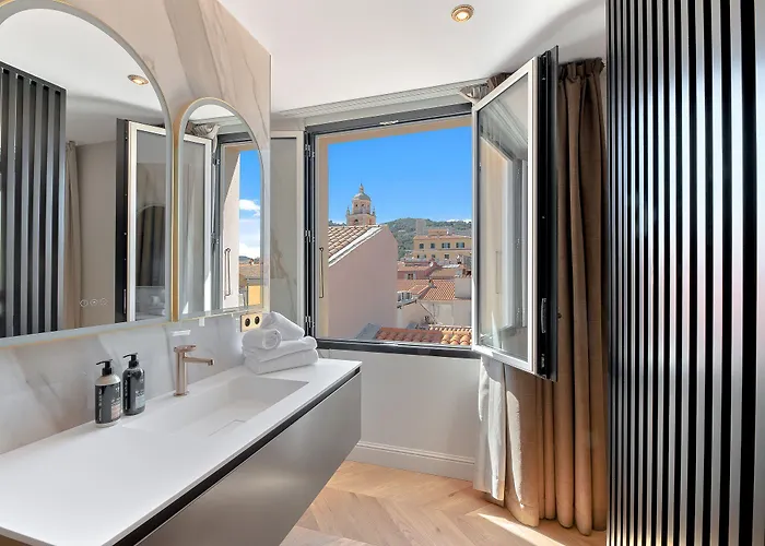 San Carlu Citadelle Otel Ajaccio (Corsica)