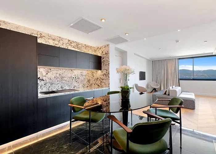 Hotel San Carlu Citadelle Ajaccio (Corsica)