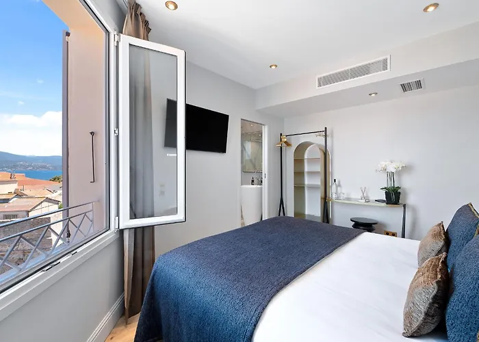 San Carlu Citadelle Otel Ajaccio (Corsica)